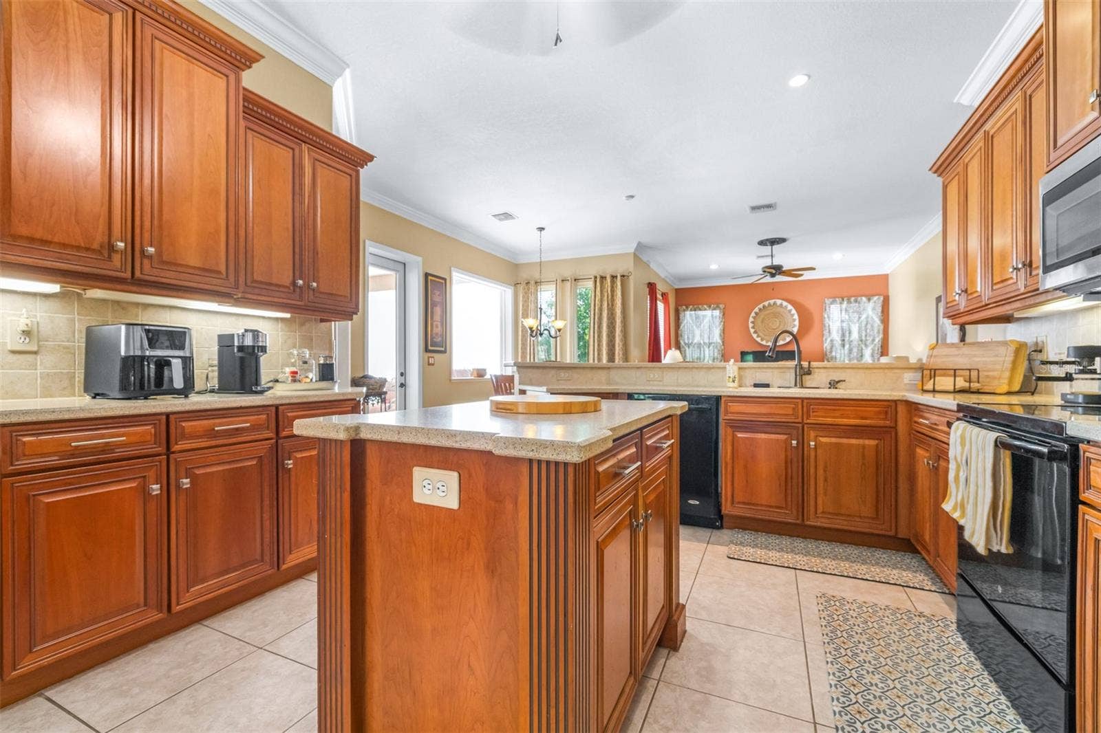 2713 ISLAND DRIVE, Sebring, FL 33872