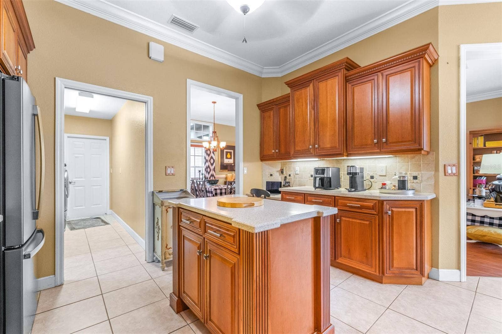 2713 ISLAND DRIVE, Sebring, FL 33872
