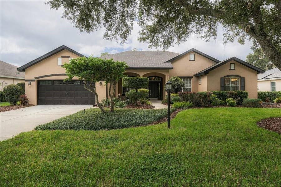 Property photo for 2929 FOREST HAMMOCK DRIVE, Plant City, FL