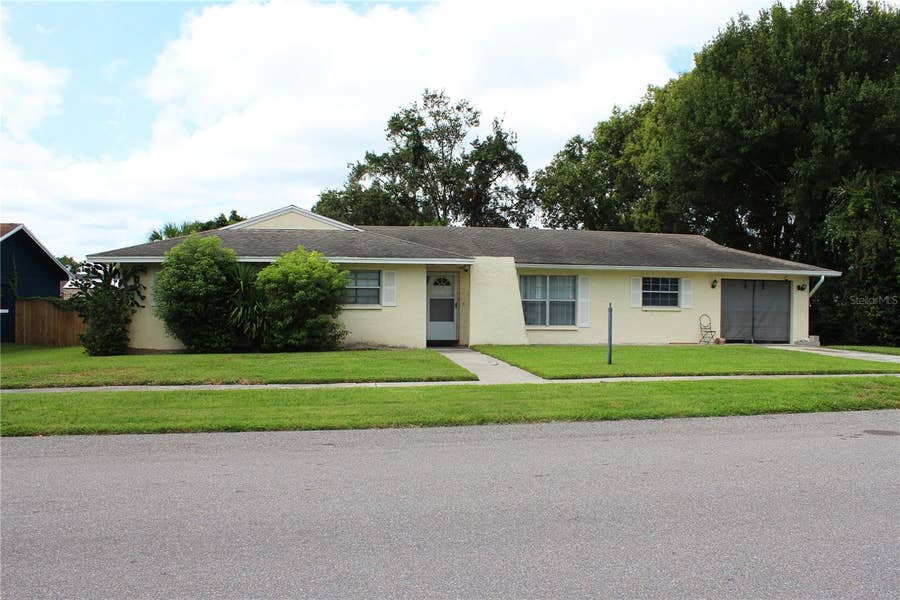 Property photo for 6123 CHRISTINA DRIVE E, Lakeland, FL