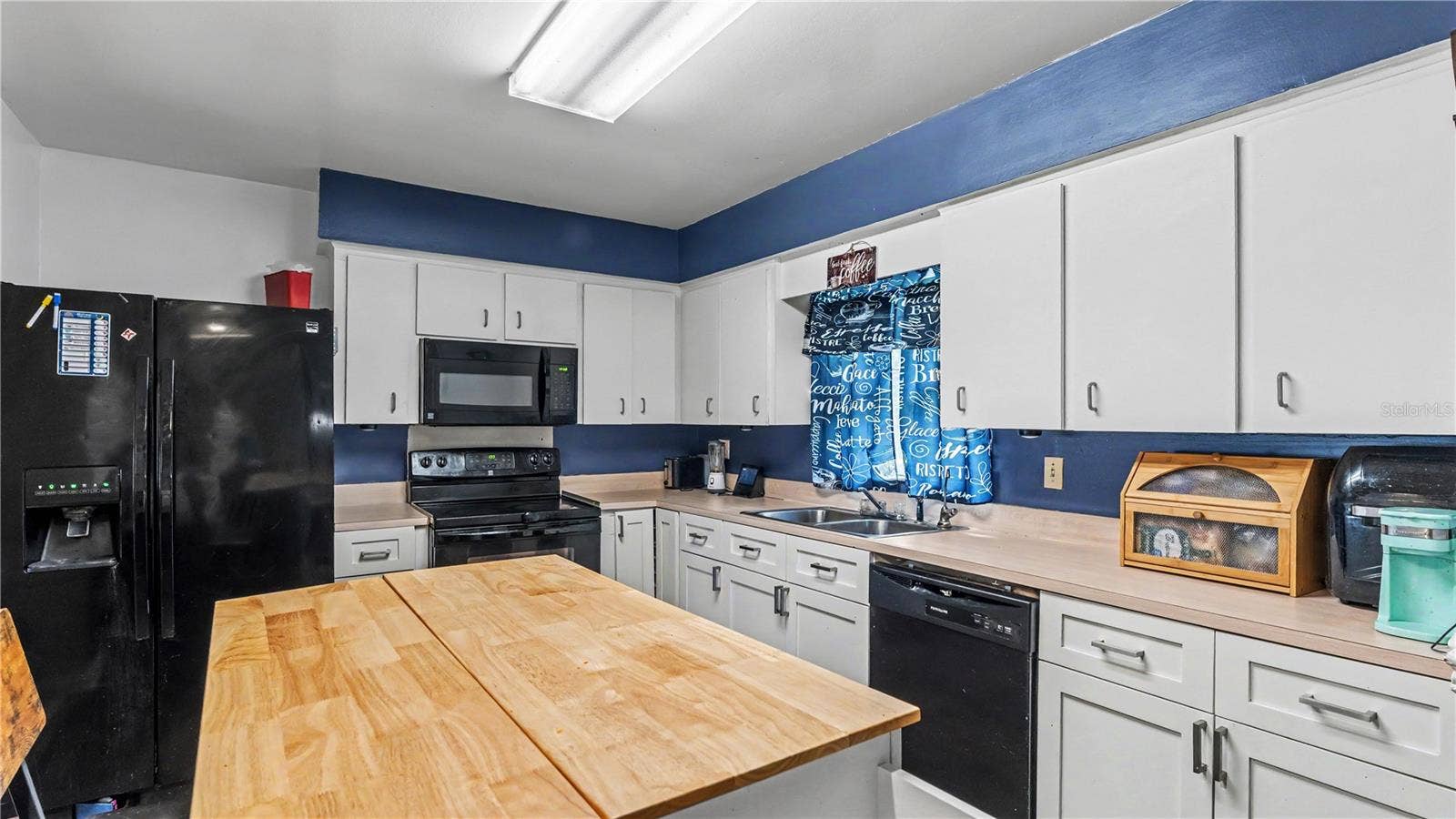 116 MARIS COURT, Lakeland, FL 33809 Kitchen