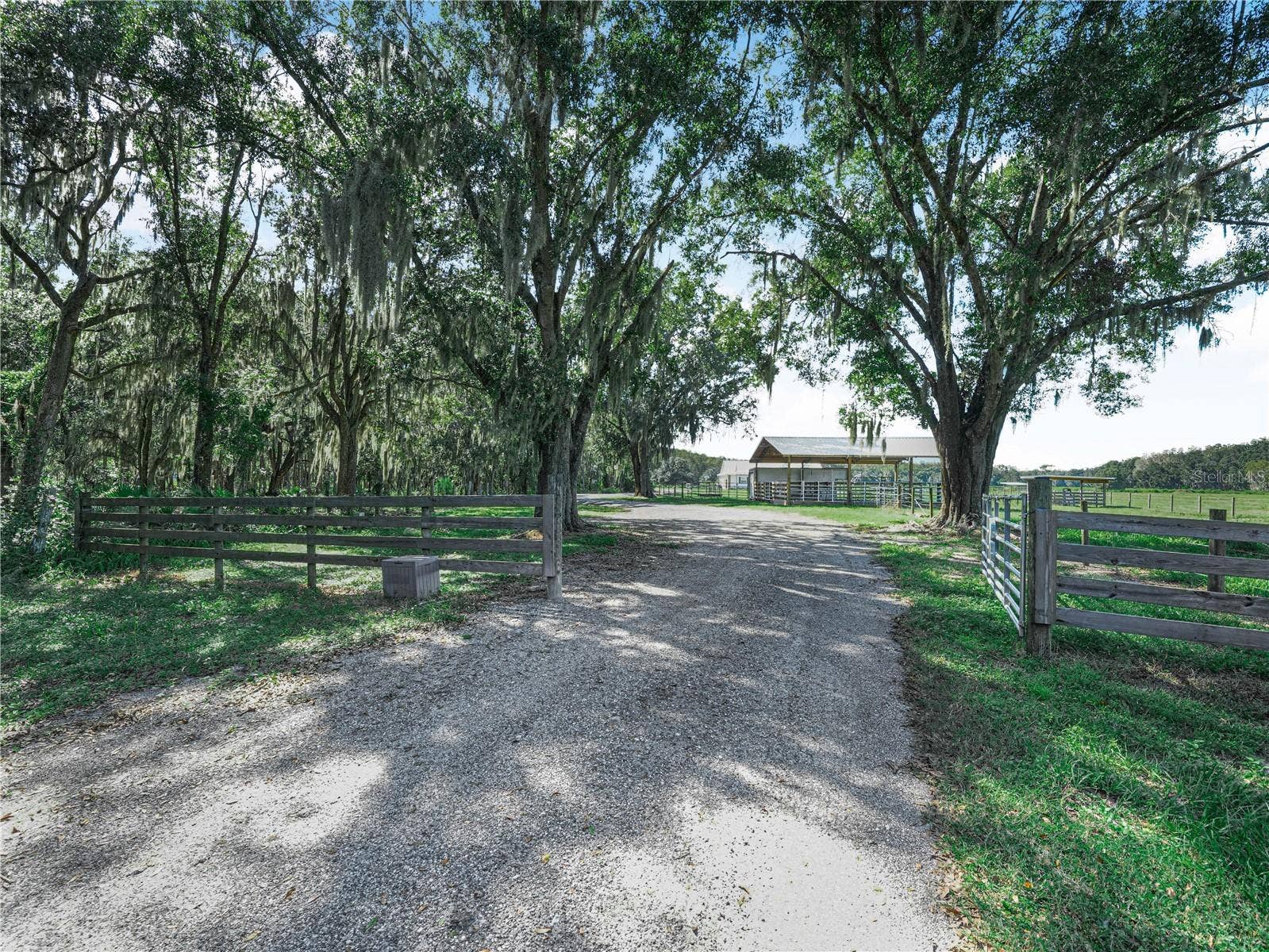 15155 ROCKRIDGE ROAD, Polk City, FL 33868 15155 ROCKRIDGE ROAD, Polk City, FL 33868