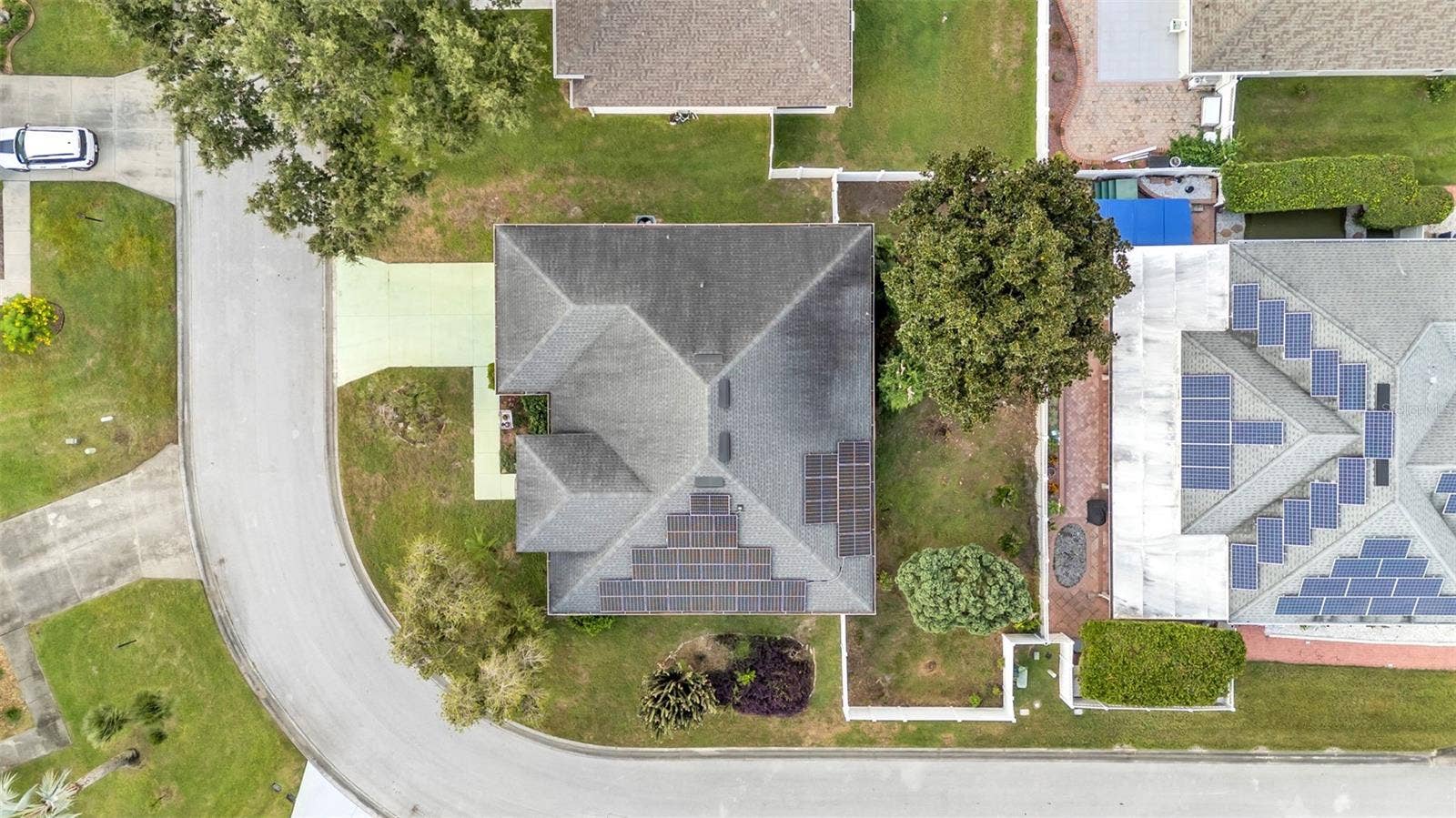 7434 BEAUMONT DRIVE, Lakeland, FL 33810 7434 BEAUMONT DRIVE, Lakeland, FL 33810