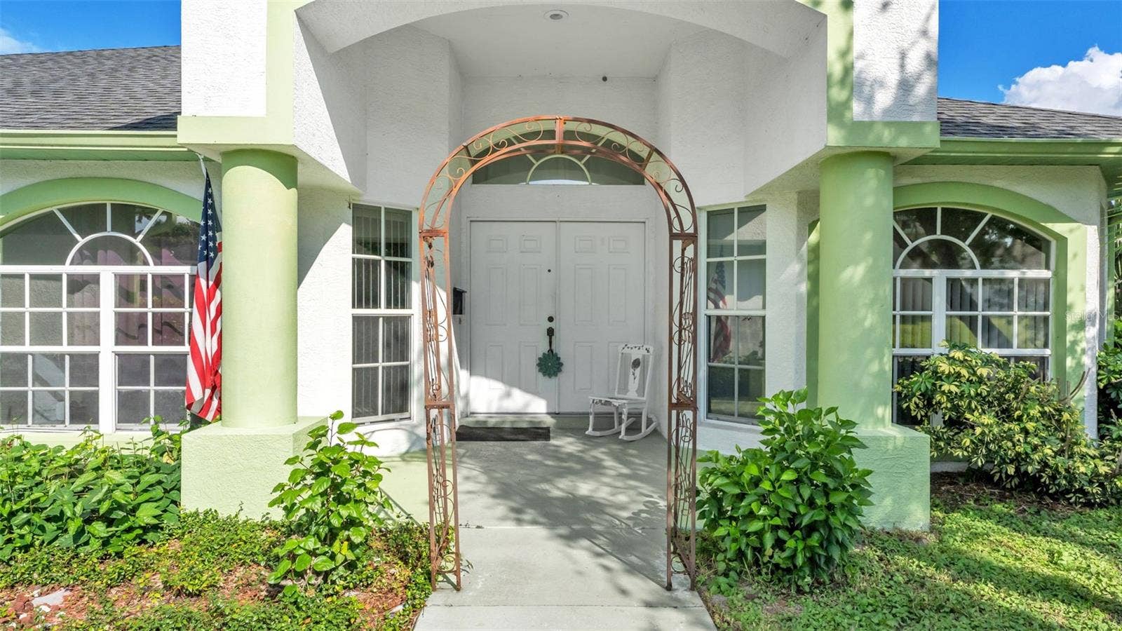 7434 BEAUMONT DRIVE, Lakeland, FL 33810 7434 BEAUMONT DRIVE, Lakeland, FL 33810