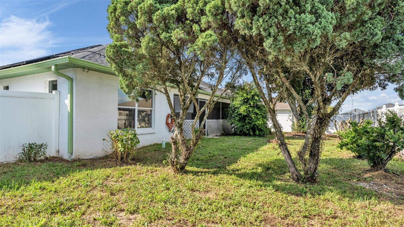7434 BEAUMONT DRIVE, Lakeland, FL 33810 7434 BEAUMONT DRIVE, Lakeland, FL 33810