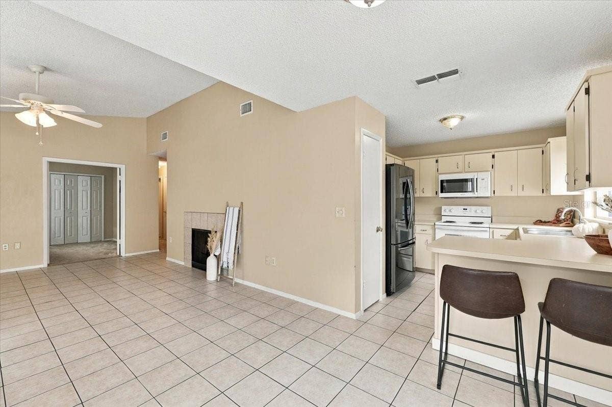 1432 MARIGOLD DRIVE, Lakeland, FL 33811