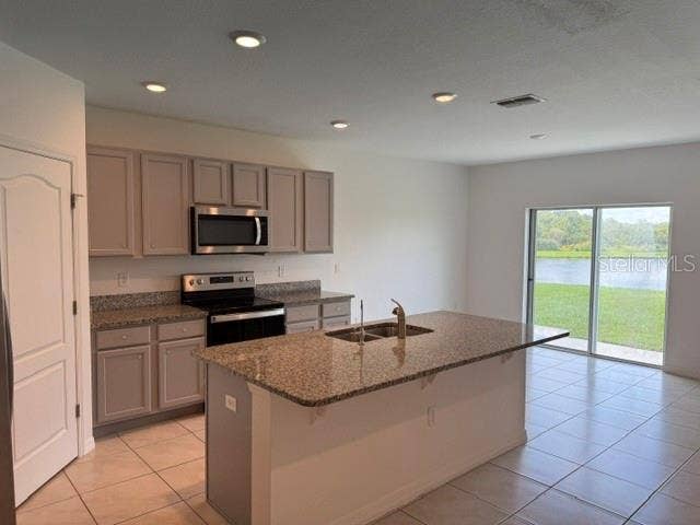 2651 GRANDBURY GROVE ROAD, Lakeland, FL 33811 2651 GRANDBURY GROVE ROAD, Lakeland, FL 33811