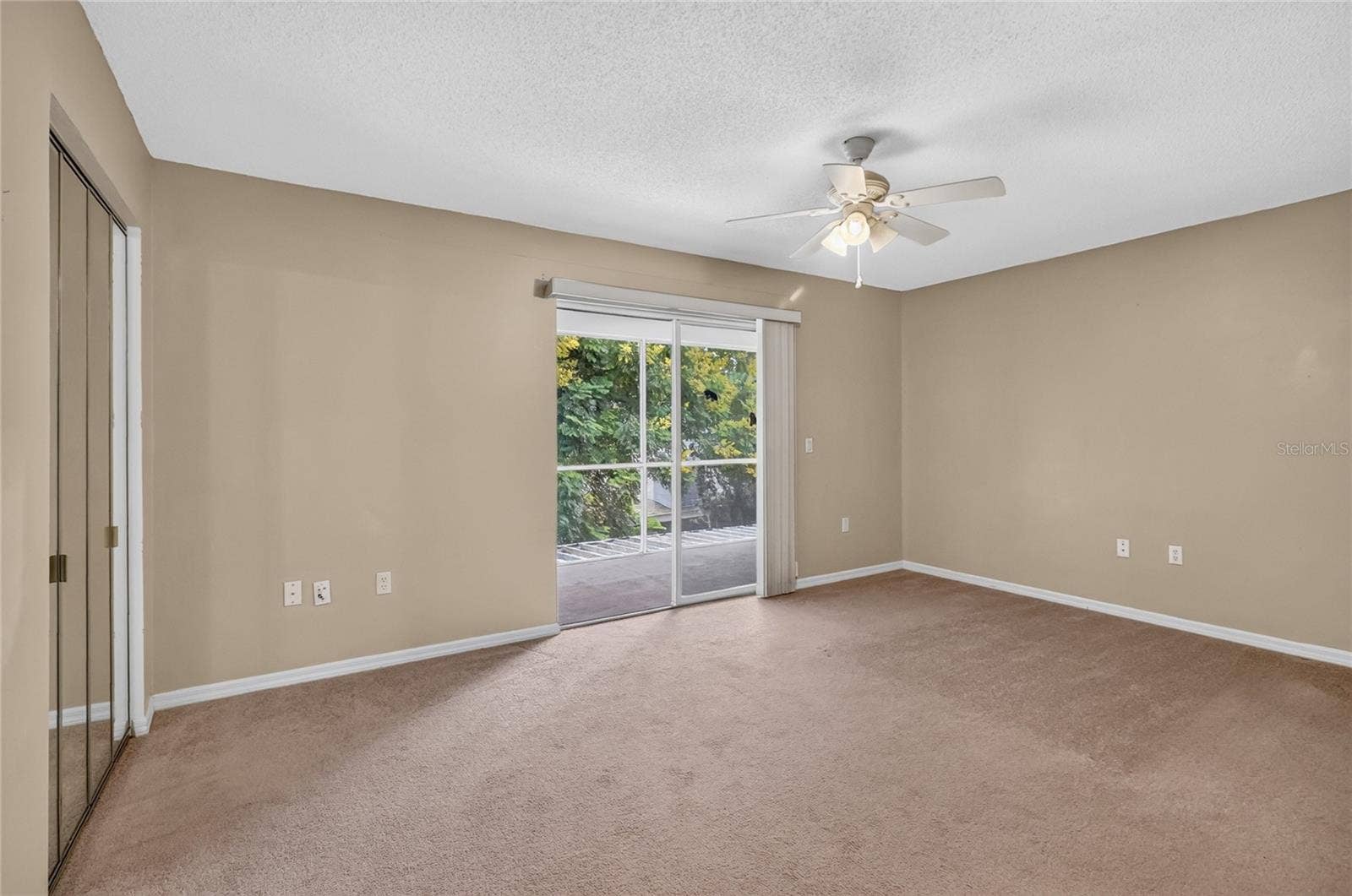 2352 ISLE ROYALE COURT SE, Winter Haven, FL 33880 2352 ISLE ROYALE COURT SE, Winter Haven, FL 33880