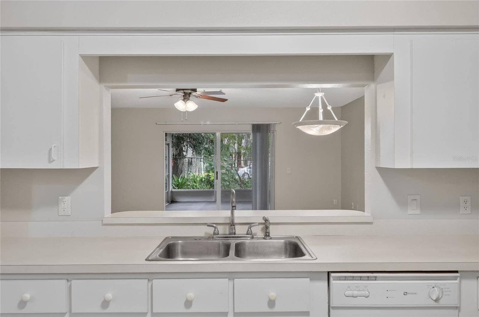 2352 ISLE ROYALE COURT SE, Winter Haven, FL 33880 2352 ISLE ROYALE COURT SE, Winter Haven, FL 33880
