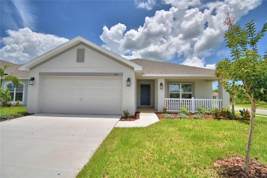 Property photo for 4511 SUNDEW LANE, Auburndale, FL