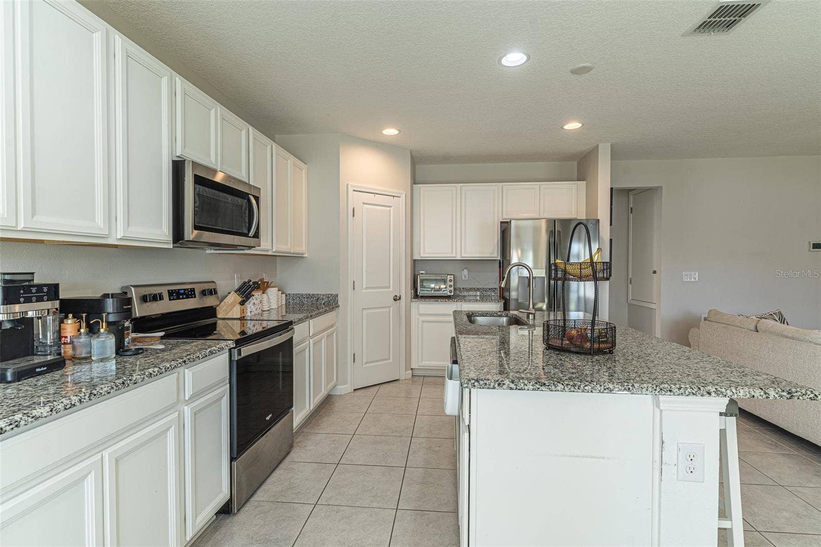 735 JEFFERSON STREET, Davenport, FL 33837