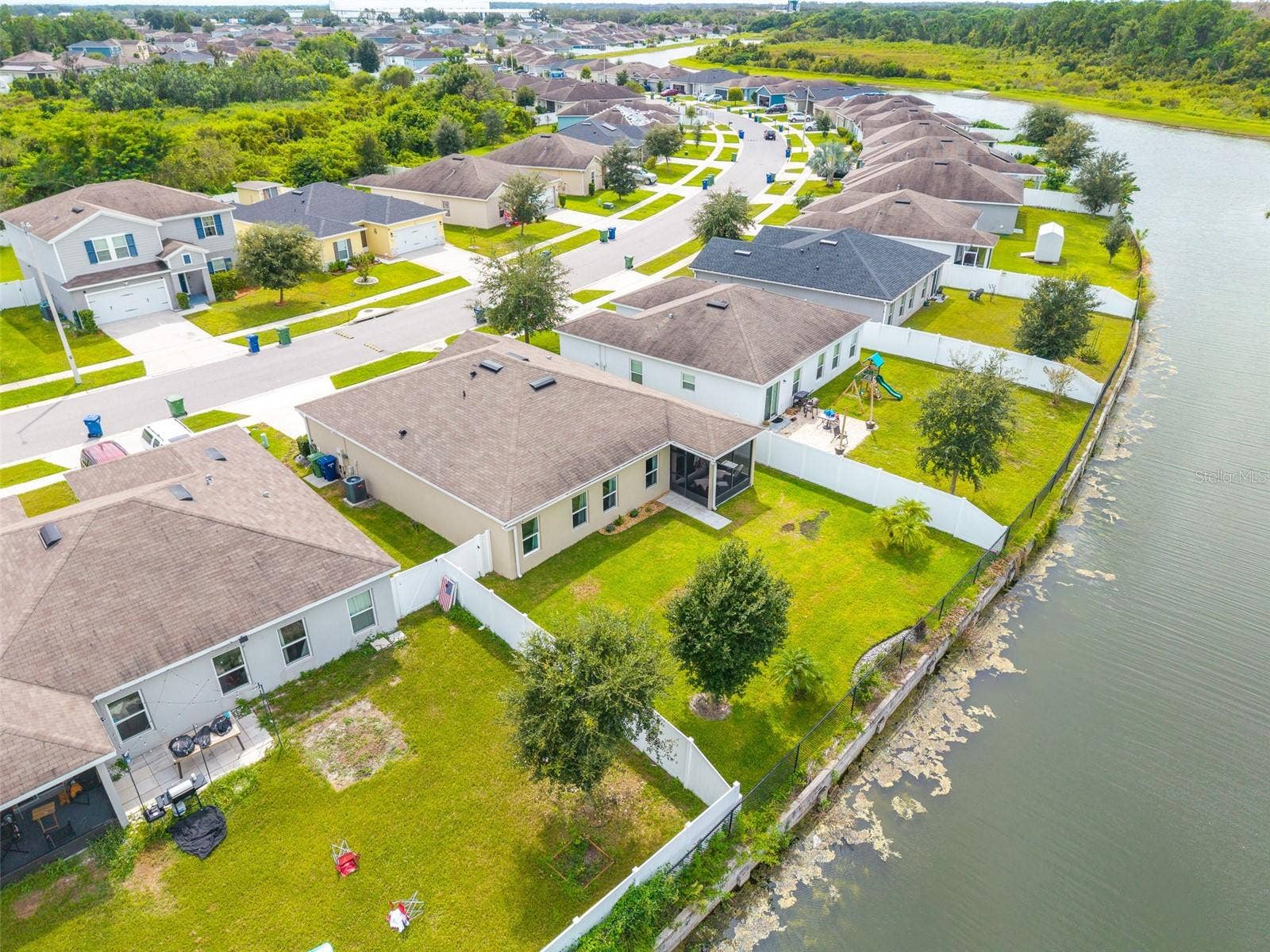 1331 HAINES DRIVE, Winter Haven, FL 33881