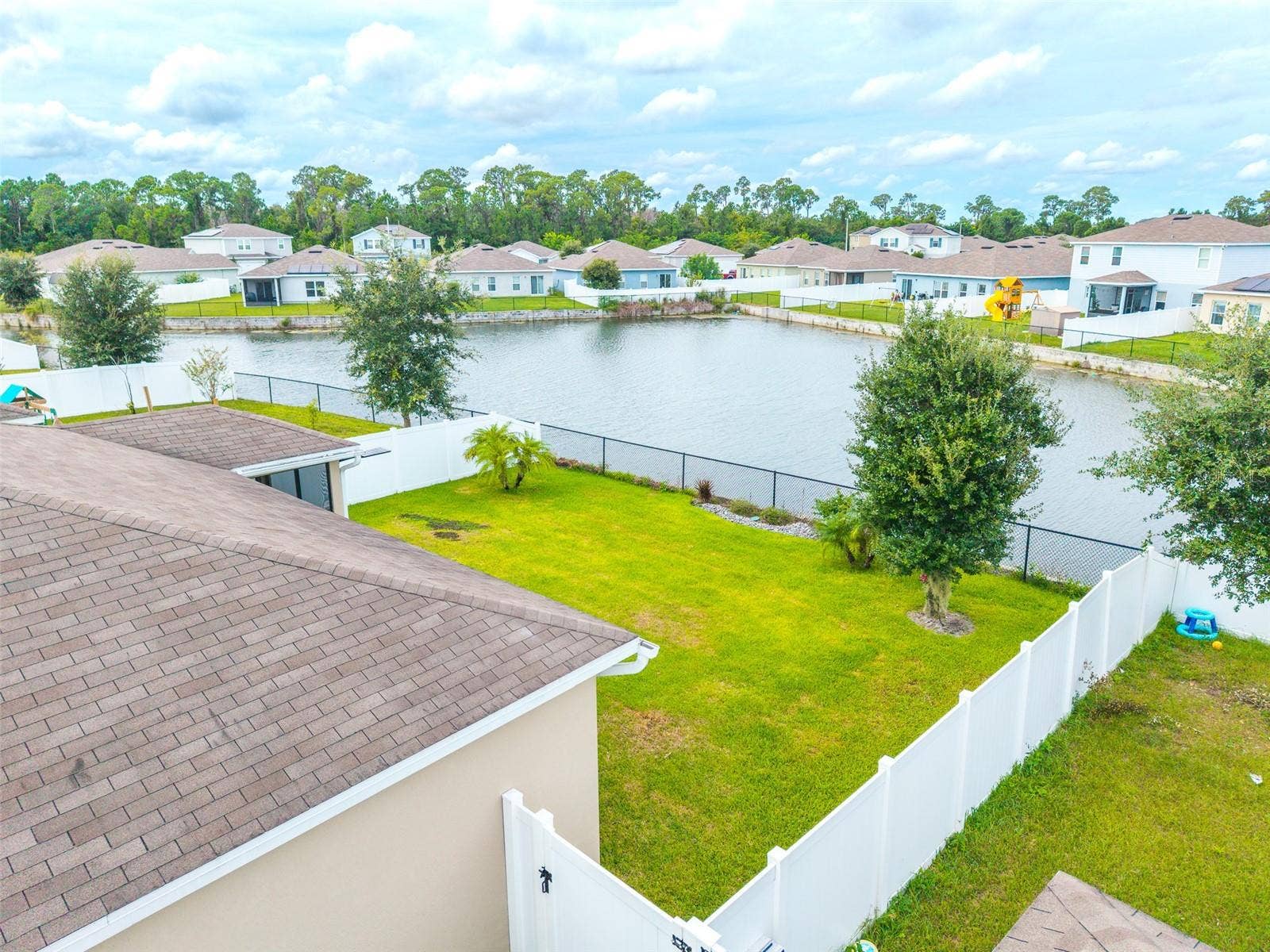 1331 HAINES DRIVE, Winter Haven, FL 33881