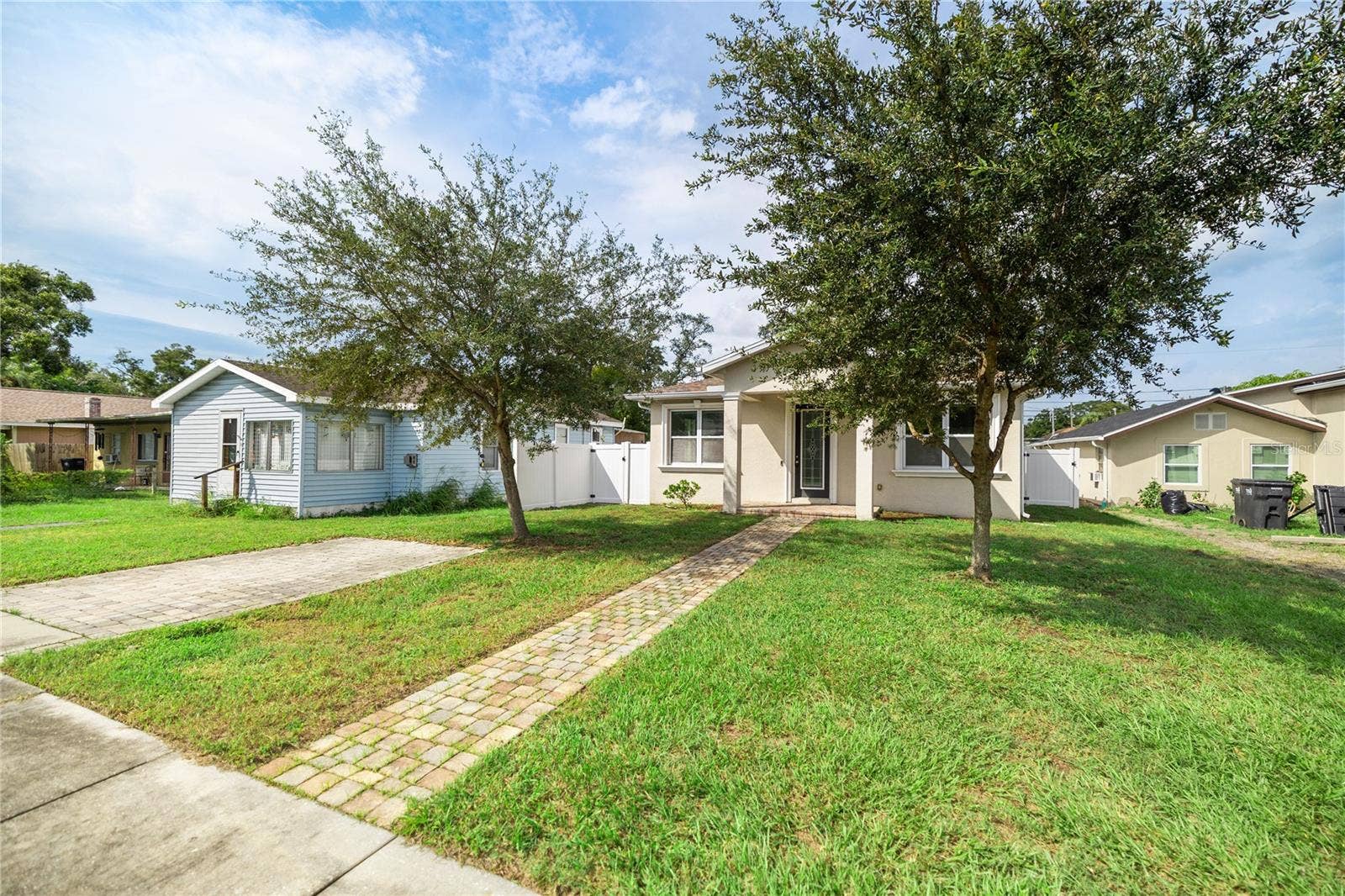 3725 57TH AVENUE N, St Petersburg, FL 33714 3725 57TH AVENUE N, St Petersburg, FL 33714