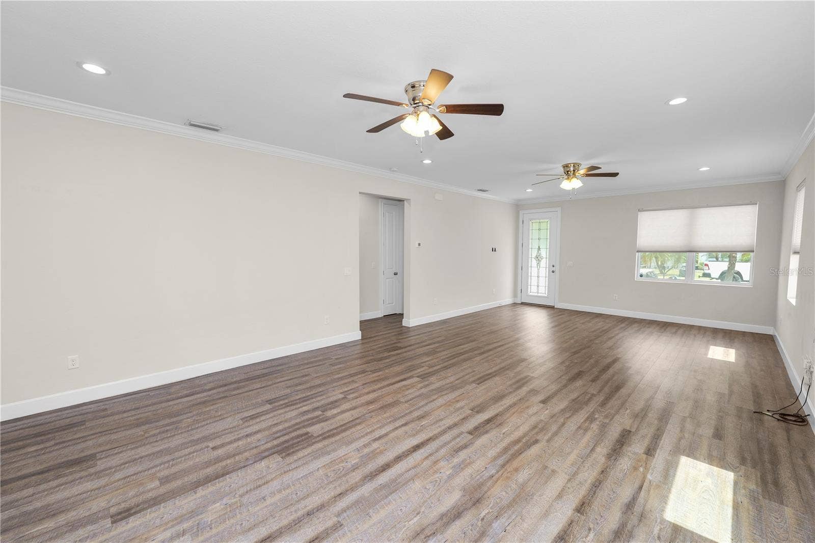 3725 57TH AVENUE N, St Petersburg, FL 33714 3725 57TH AVENUE N, St Petersburg, FL 33714