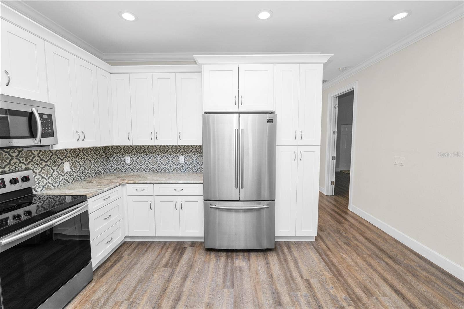 3725 57TH AVENUE N, St Petersburg, FL 33714 3725 57TH AVENUE N, St Petersburg, FL 33714