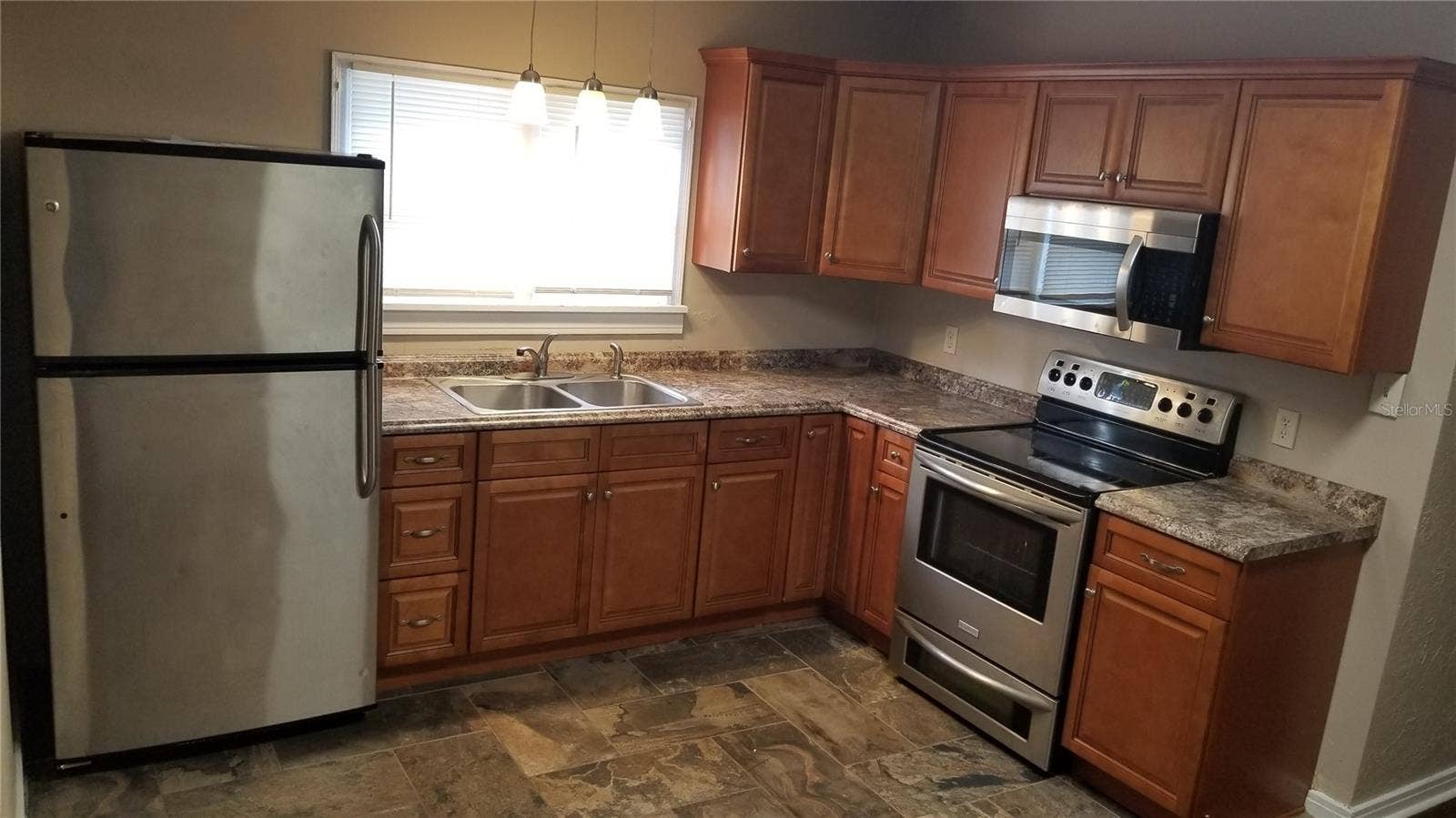 902 E LIME STREET, Lakeland, FL 33801 902 E LIME STREET, Lakeland, FL 33801