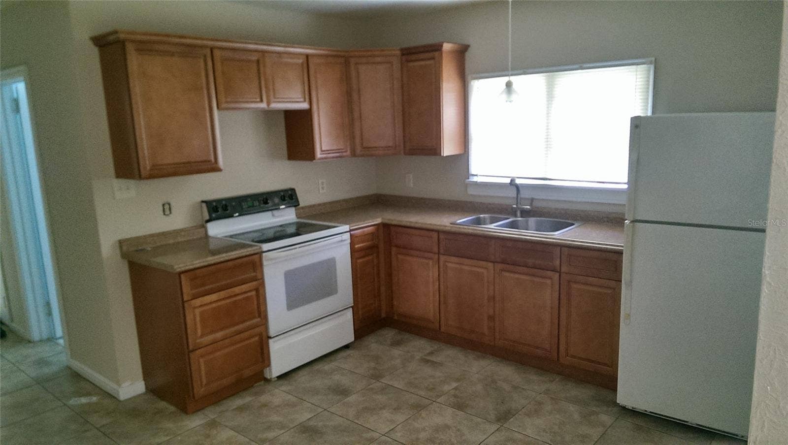 902 E LIME STREET, Lakeland, FL 33801 902 E LIME STREET, Lakeland, FL 33801