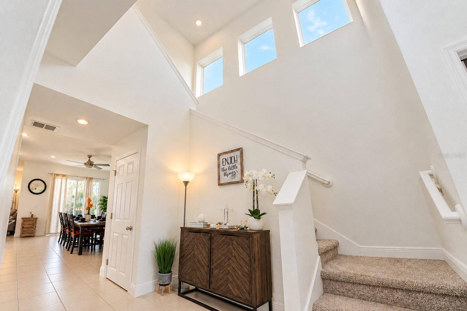 9766 AMBER CHESTNUT WAY, Winter Garden, FL 34787 9766 AMBER CHESTNUT WAY, Winter Garden, FL 34787