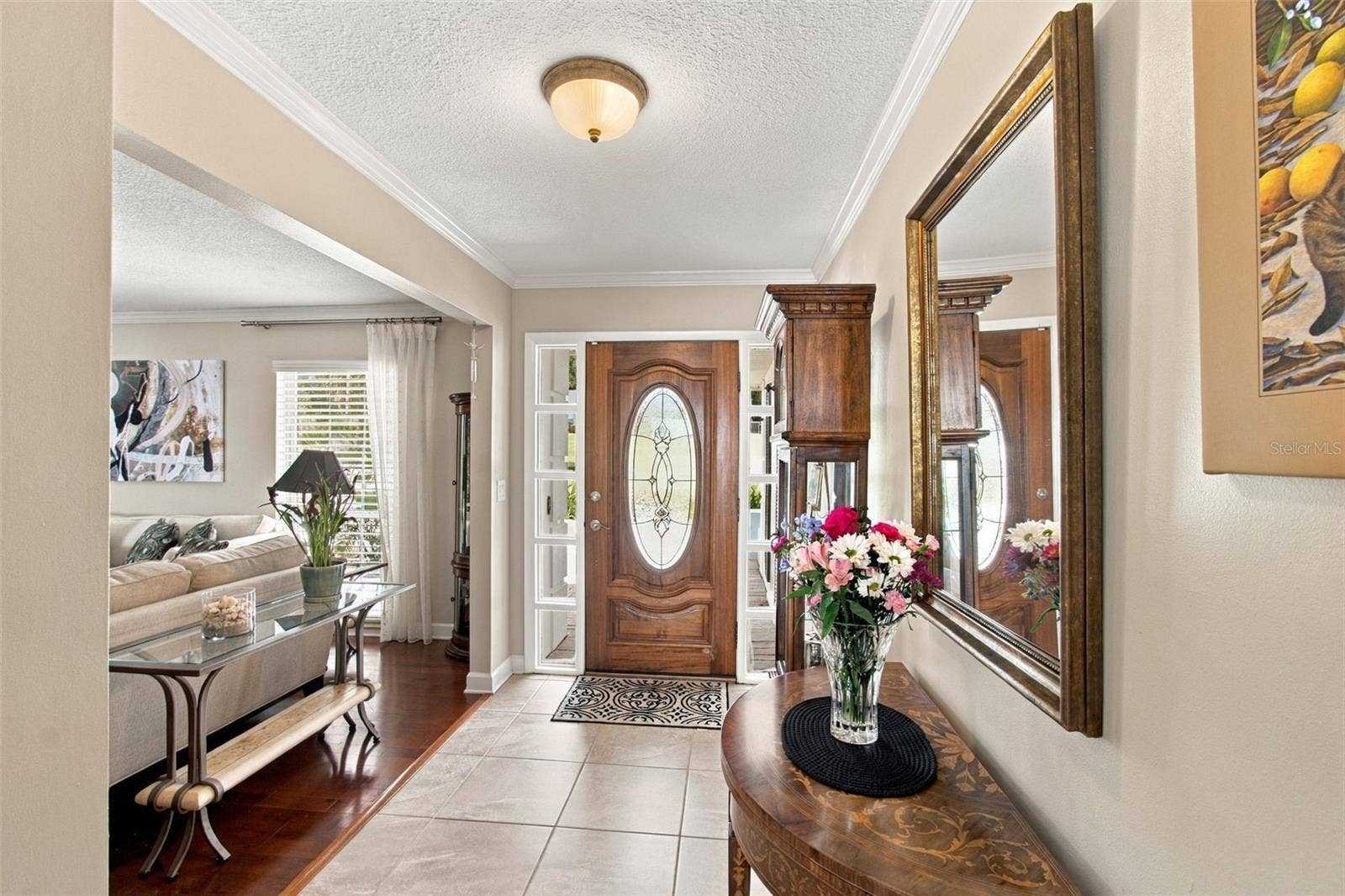 1921 MANOR CIRCLE SE, Winter Haven, FL 33880 Entry foyer