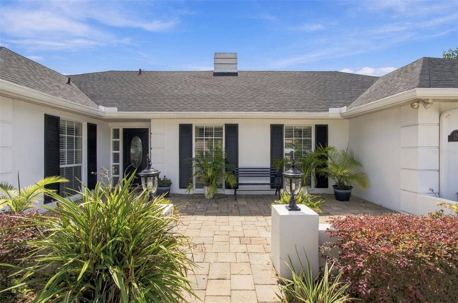1921 MANOR CIRCLE SE, Winter Haven, FL 33880 Courtyard