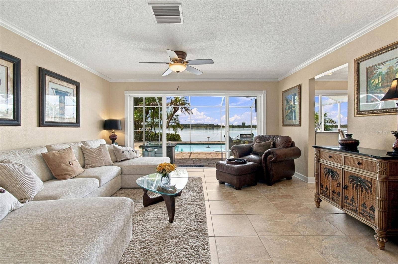 1921 MANOR CIRCLE SE, Winter Haven, FL 33880 Family room