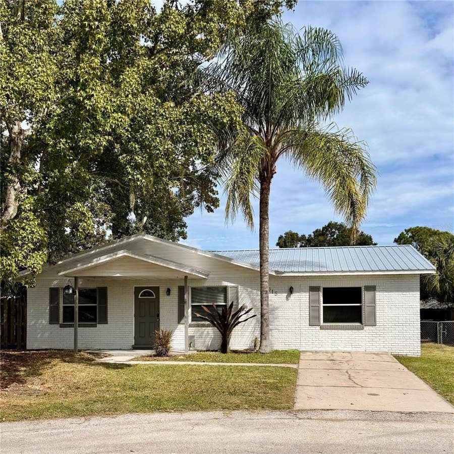 Property photo for 1015 MOCKINGBIRD CIRCLE, Winter Haven, FL