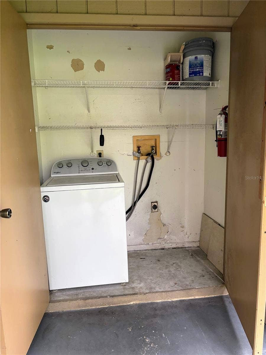 14417 HANGING MOSS CIRCLE, #102, Tampa, FL 33613 Laundry Closet