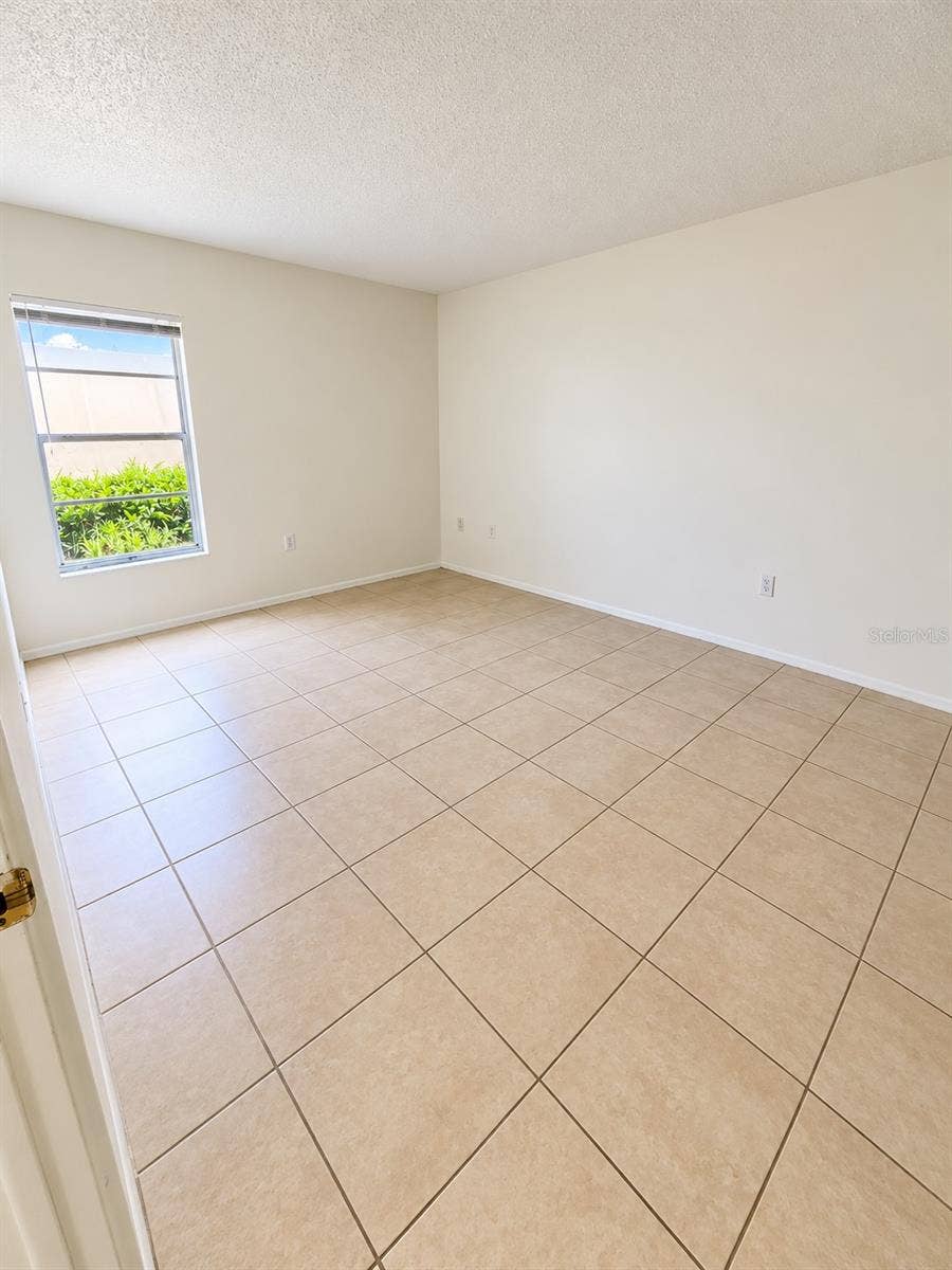 14417 HANGING MOSS CIRCLE, #102, Tampa, FL 33613 Primary Bedroom