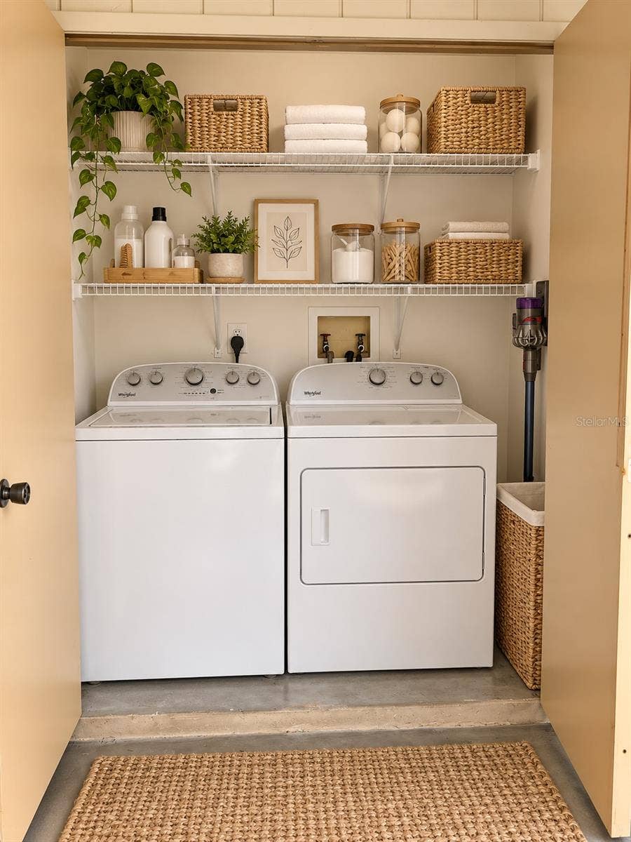 14417 HANGING MOSS CIRCLE, #102, Tampa, FL 33613 Virtual Stage Laundry