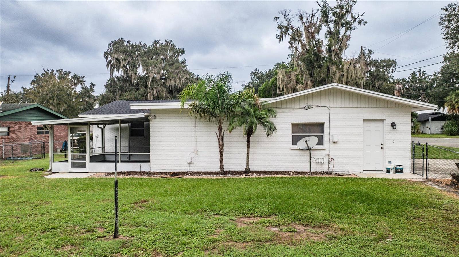 975 E MANN ROAD, Bartow, FL 33830 South Side of house
