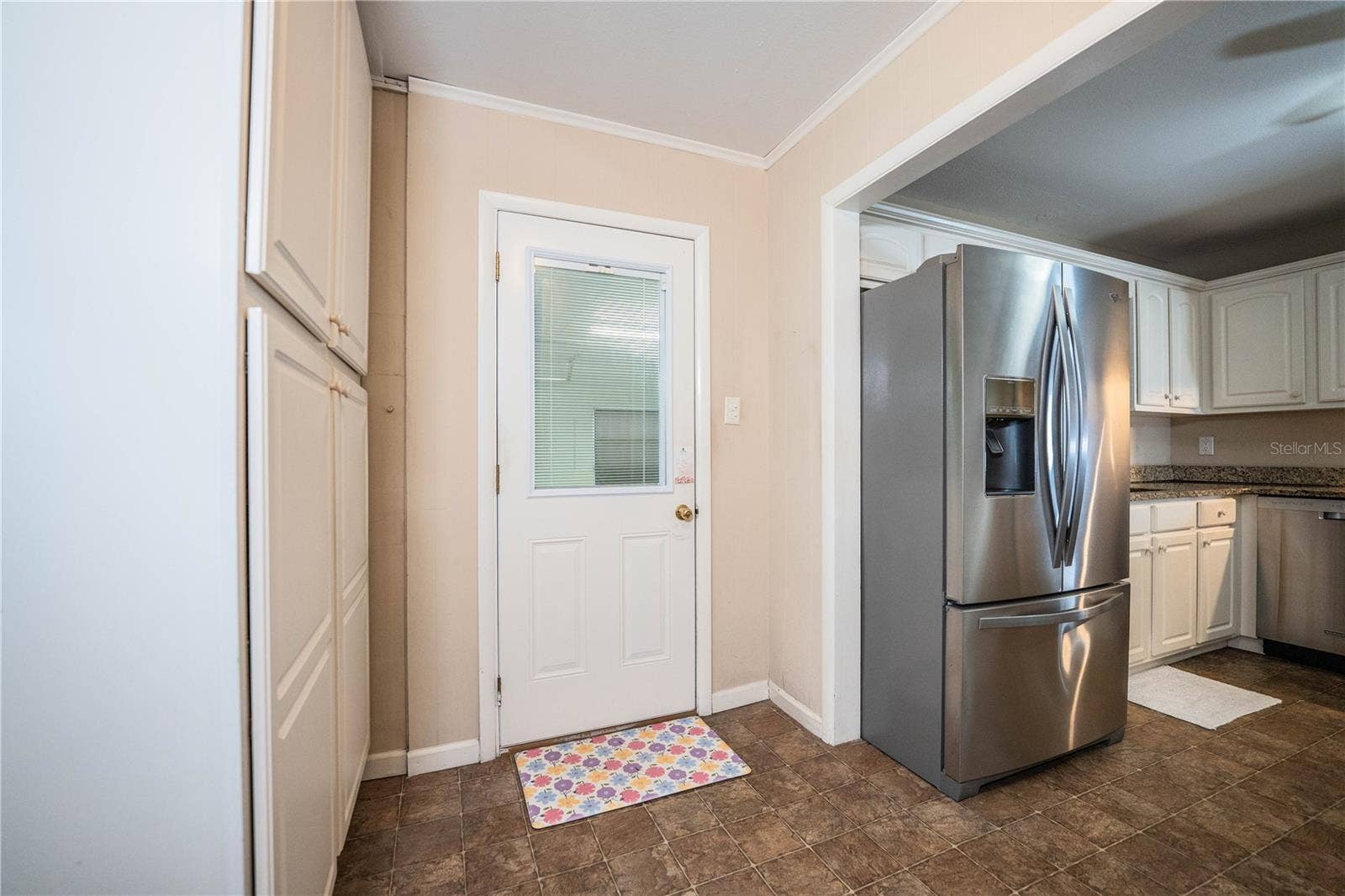 975 E MANN ROAD, Bartow, FL 33830 Laundry to garage