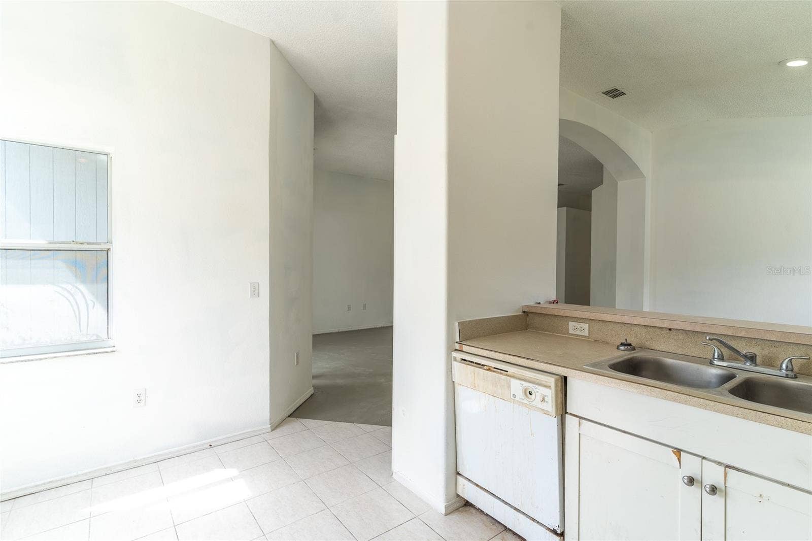 183 OSPREY HEIGHTS DRIVE, Winter Haven, FL 33880 183 OSPREY HEIGHTS DRIVE, Winter Haven, FL 33880