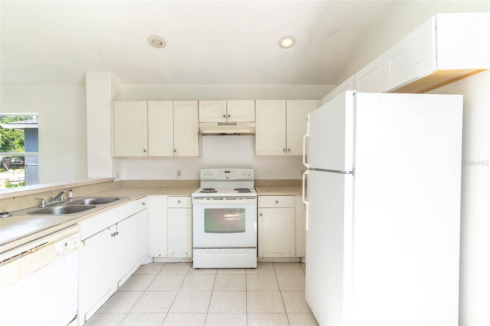 183 OSPREY HEIGHTS DRIVE, Winter Haven, FL 33880 183 OSPREY HEIGHTS DRIVE, Winter Haven, FL 33880