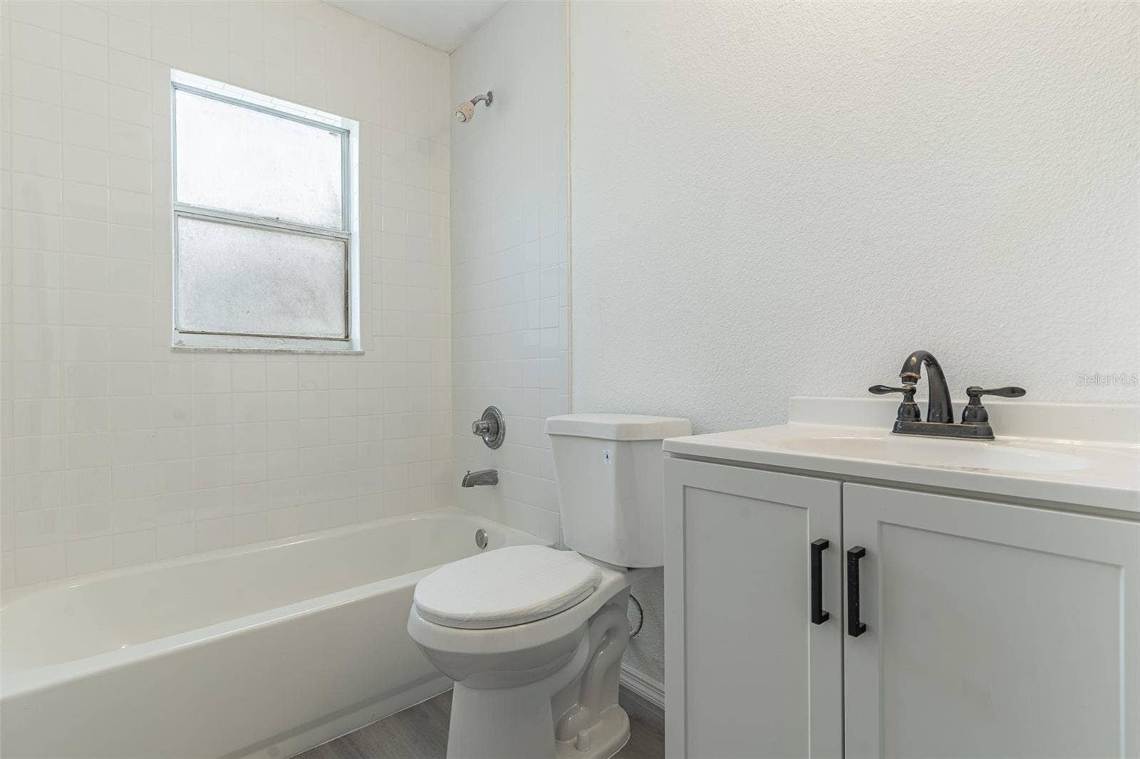 183 OSPREY HEIGHTS DRIVE, Winter Haven, FL 33880 183 OSPREY HEIGHTS DRIVE, Winter Haven, FL 33880