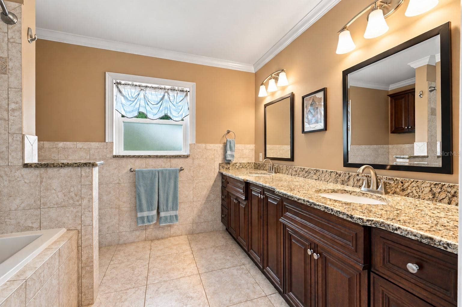11 LAKE LINK DRIVE SE, Winter Haven, FL 33884 11 LAKE LINK DRIVE SE, Winter Haven, FL 33884