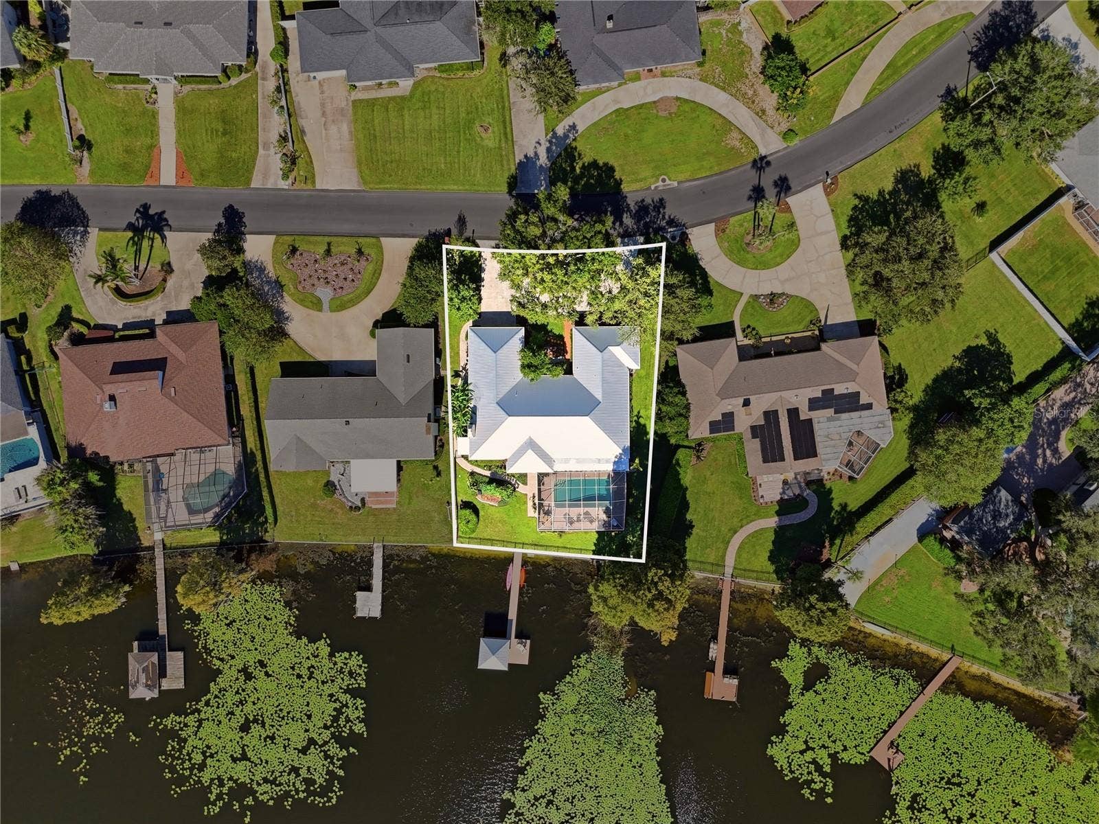 11 LAKE LINK DRIVE SE, Winter Haven, FL 33884 11 LAKE LINK DRIVE SE, Winter Haven, FL 33884