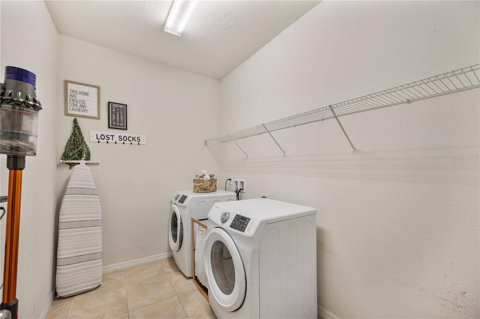 8751 RINDGE ROAD, Polk City, FL 33868 Oversized Laundry Room