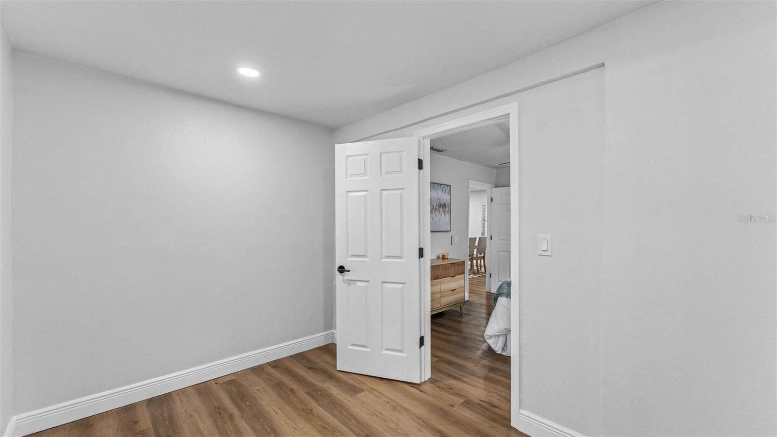211 W VALENCIA STREET, Lakeland, FL 33805