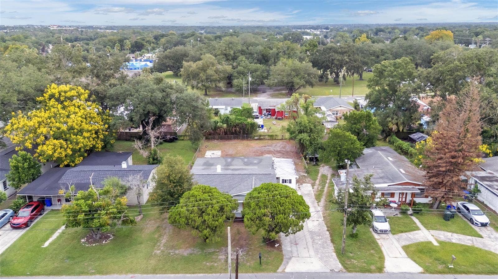 211 W VALENCIA STREET, Lakeland, FL 33805