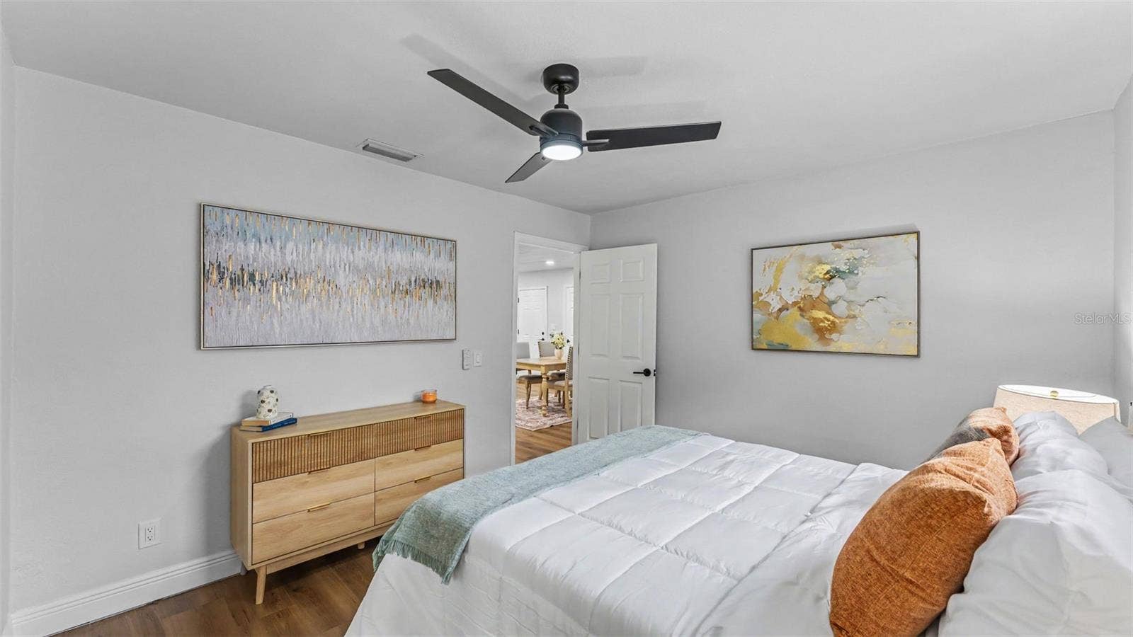 211 W VALENCIA STREET, Lakeland, FL 33805