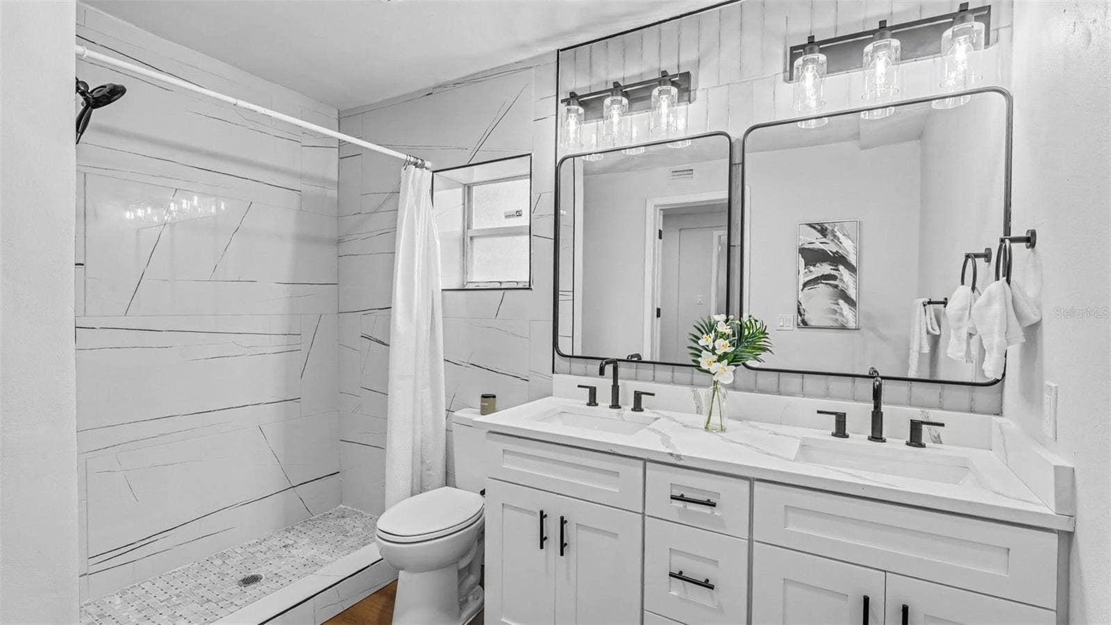 211 W VALENCIA STREET, Lakeland, FL 33805