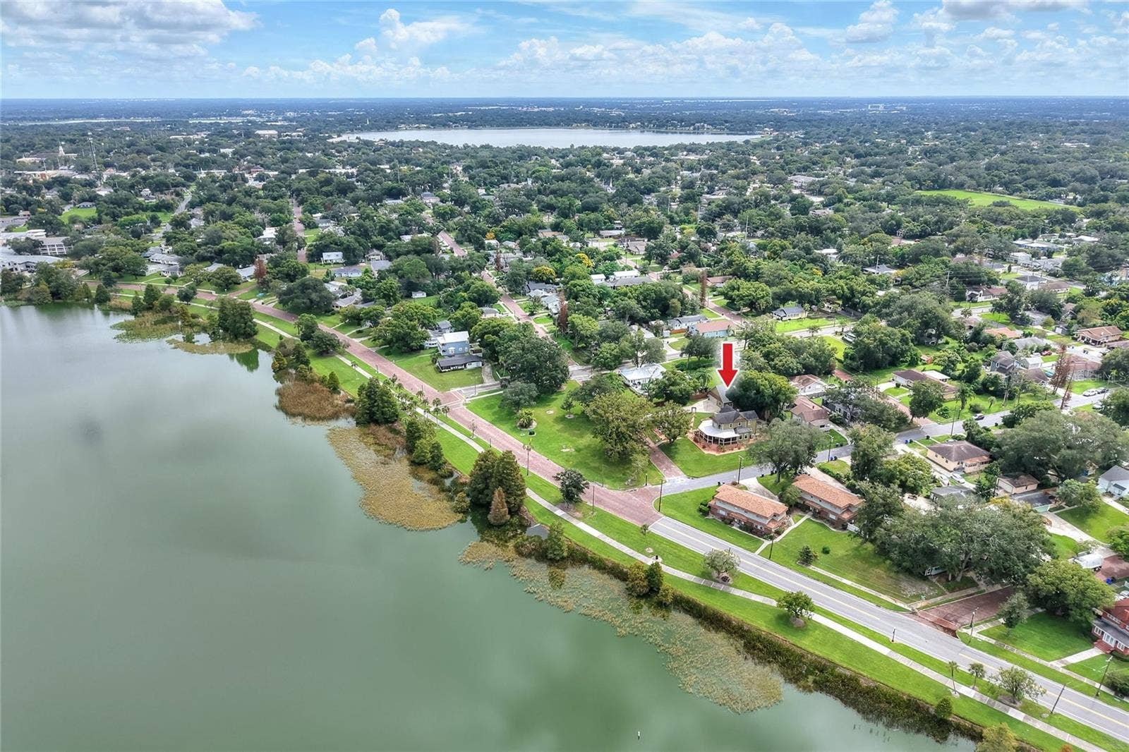 822 W PATTERSON STREET, Lakeland, FL 33803 Drone View of distance to Lake Hunter