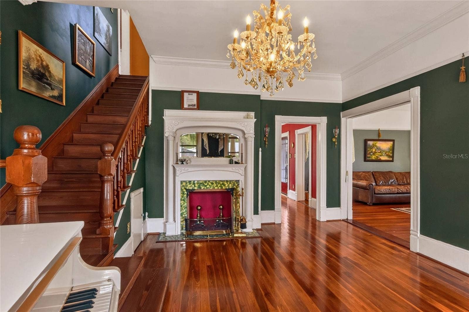 822 W PATTERSON STREET, Lakeland, FL 33803 Staircase to second floor
