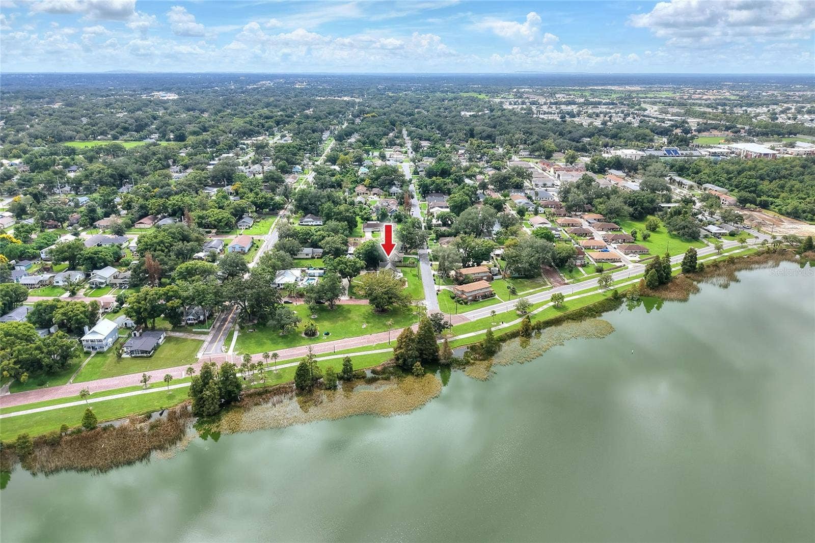 822 W PATTERSON STREET, Lakeland, FL 33803 Drone View of distance to Lake Hunter