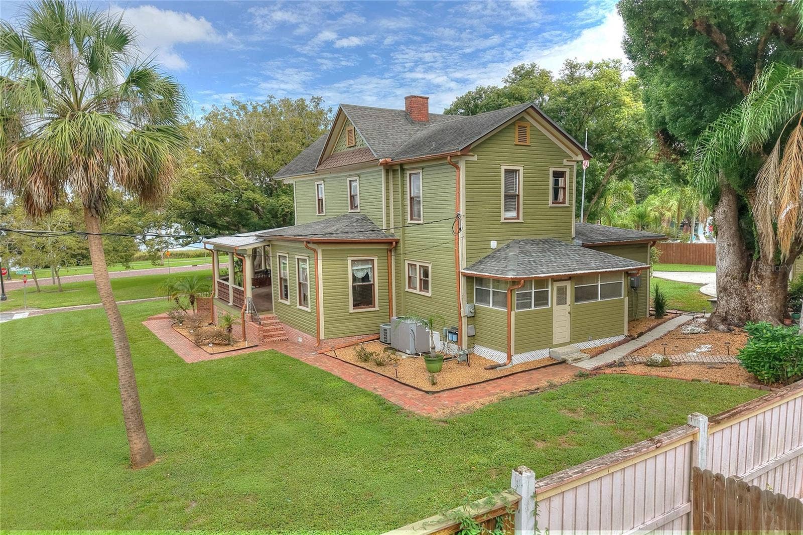 822 W PATTERSON STREET, Lakeland, FL 33803 Side View