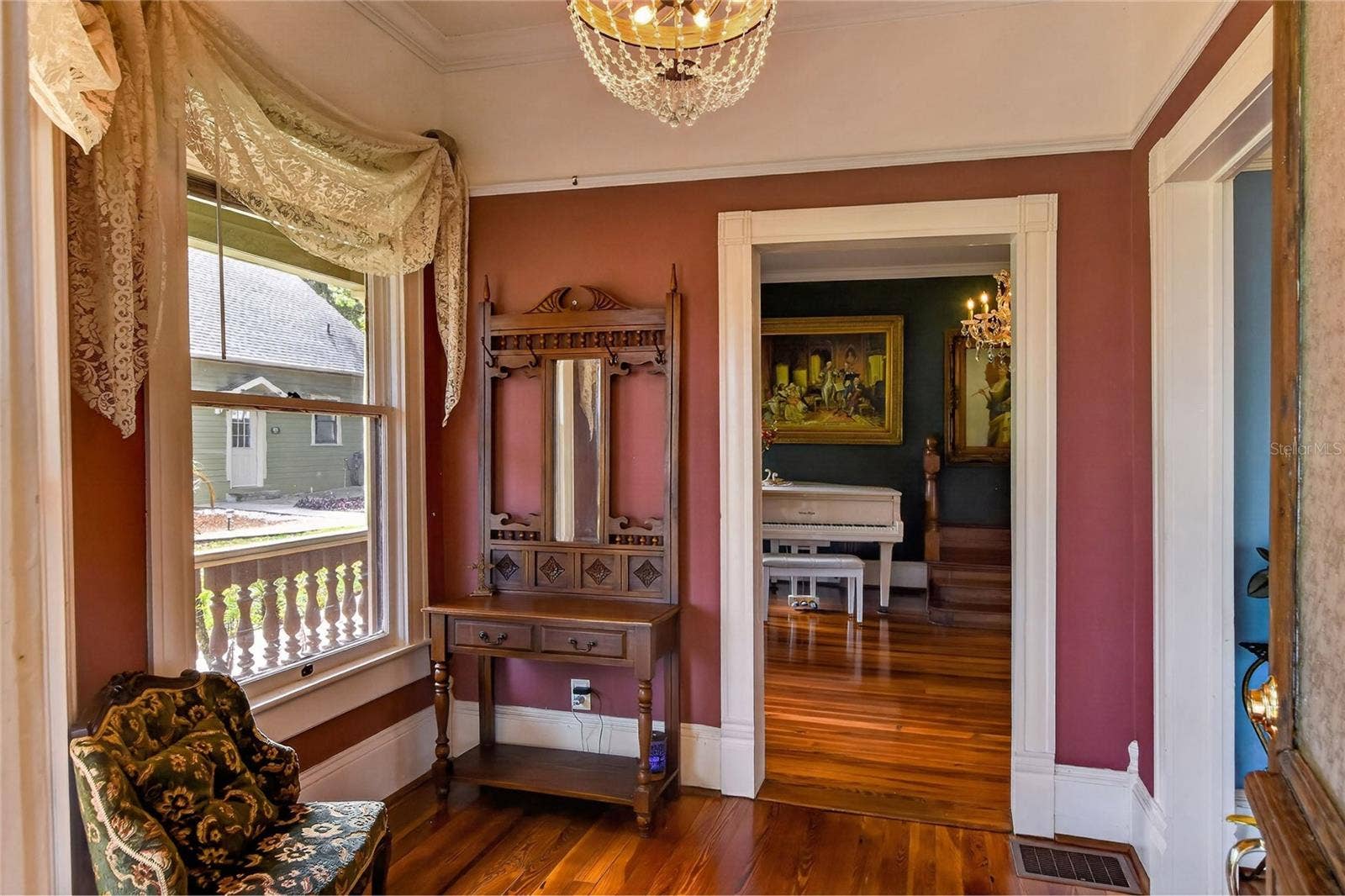 822 W PATTERSON STREET, Lakeland, FL 33803 Right as you walk in