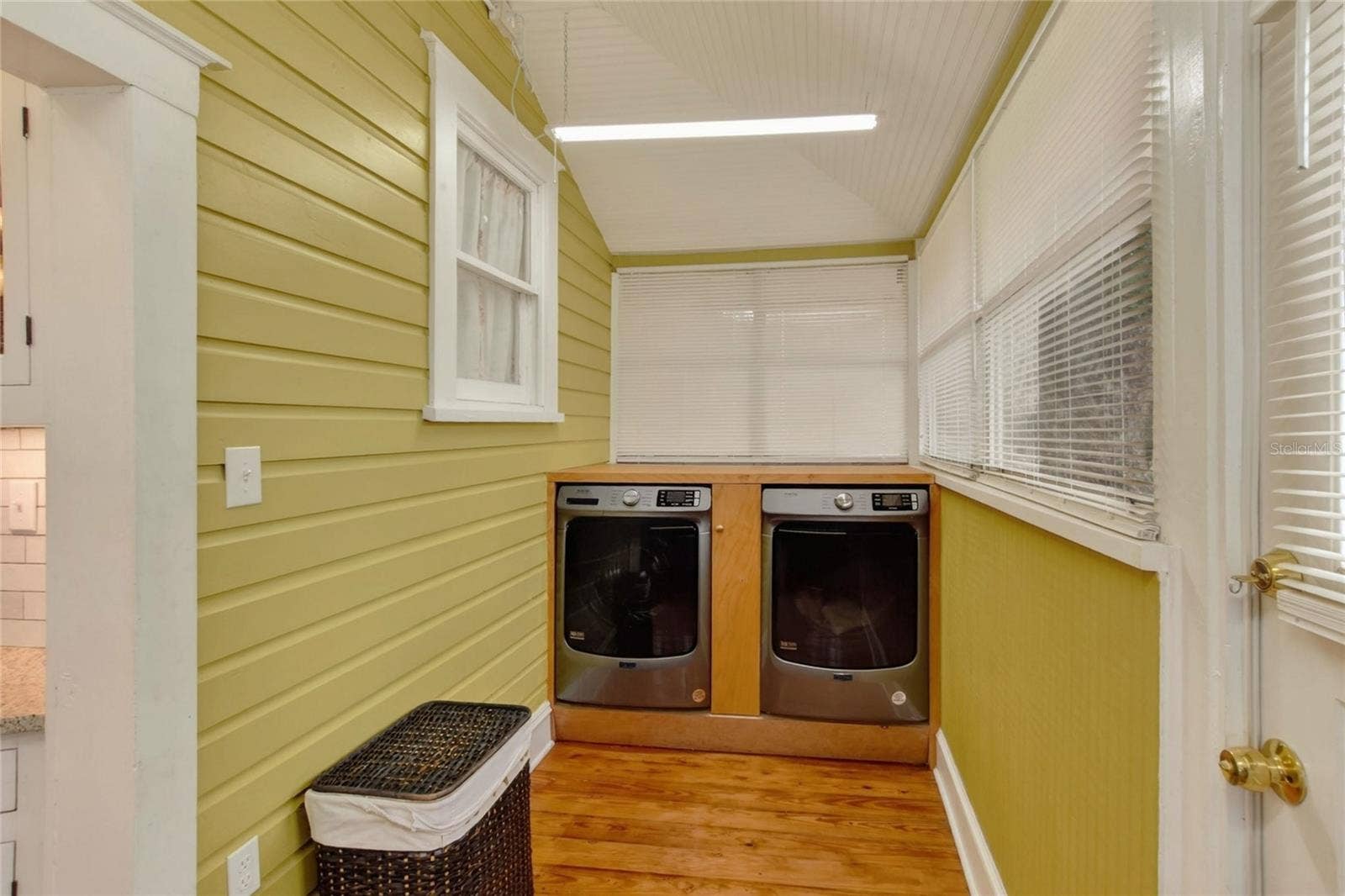 822 W PATTERSON STREET, Lakeland, FL 33803 Laundry with built ins