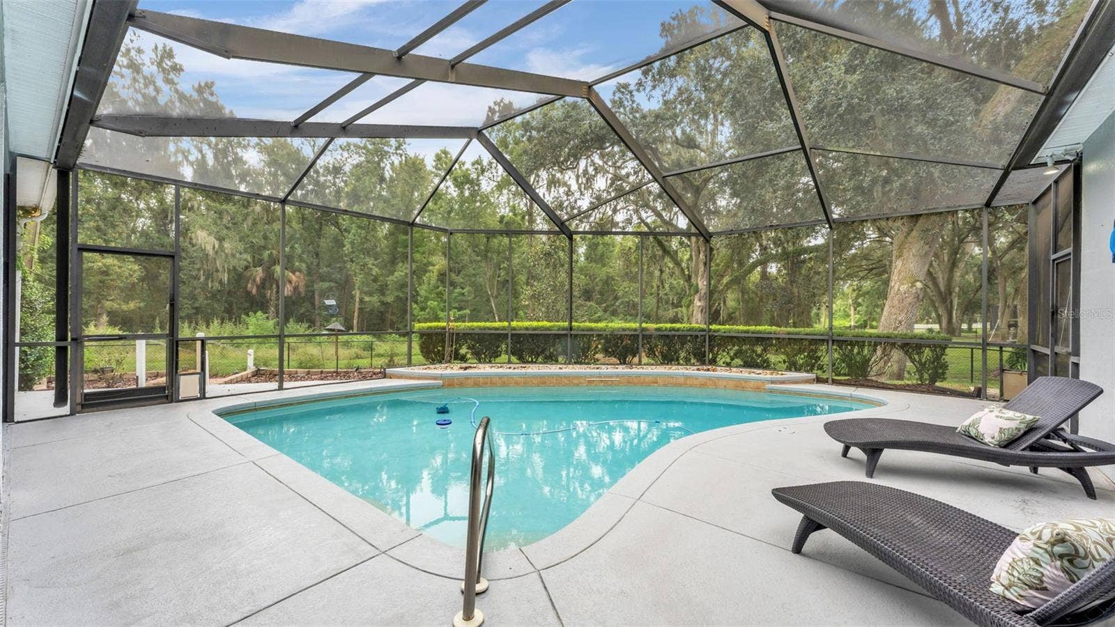 7265 MILLBROOK OAKS DRIVE, Lakeland, FL 33813 7265 MILLBROOK OAKS DRIVE, Lakeland, FL 33813