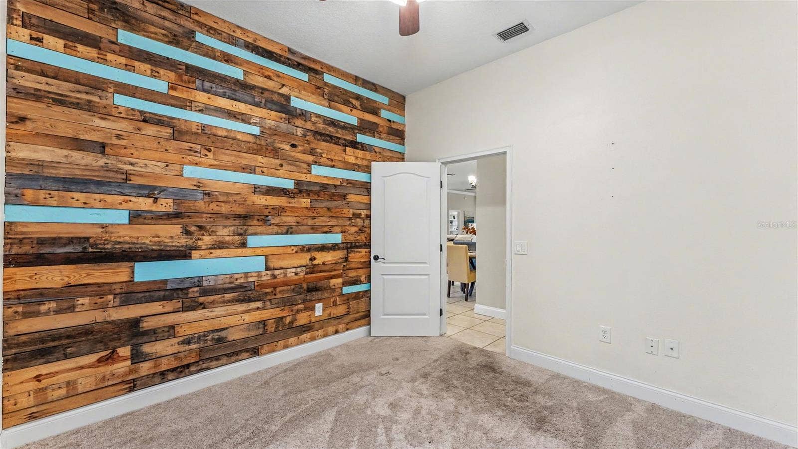 7265 MILLBROOK OAKS DRIVE, Lakeland, FL 33813 7265 MILLBROOK OAKS DRIVE, Lakeland, FL 33813